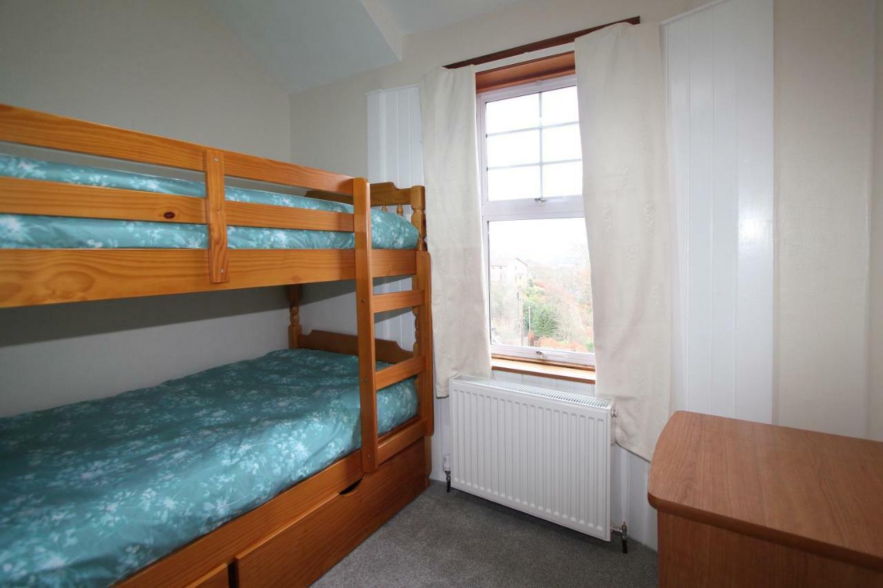 Three Bedroom Holiday House In Оубън Екстериор снимка
